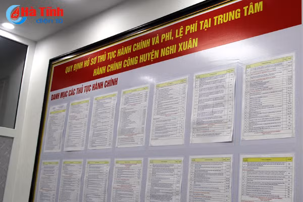 khai truong trung tam hanh chinh cong huyen nghi xuan