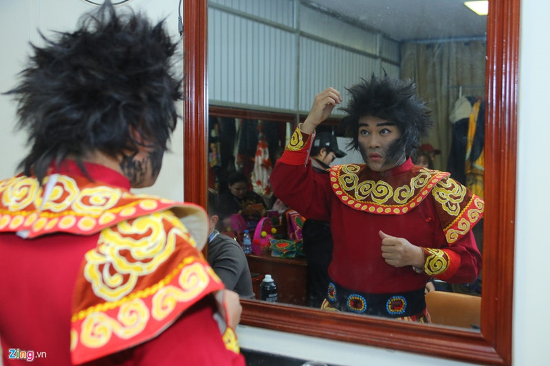 khoanh khac vui nhon o hau truong ghi hinh tao quan 2018