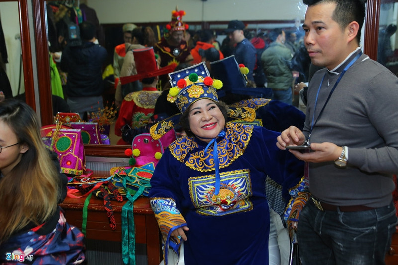 khoanh khac vui nhon o hau truong ghi hinh tao quan 2018