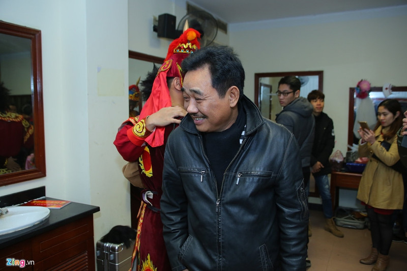 khoanh khac vui nhon o hau truong ghi hinh tao quan 2018