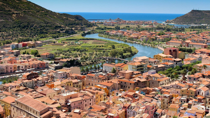 10 ngôi làng ở châu Âu khiến khách ngẩn ngơ ảnh 1 10 ngoi lang o chau au khien khach ngan ngo