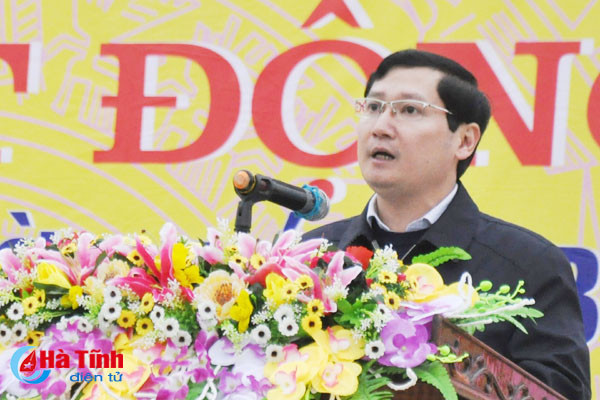 tp ha tinh trong hon 2 800 cay xanh huong ung tet trong cay