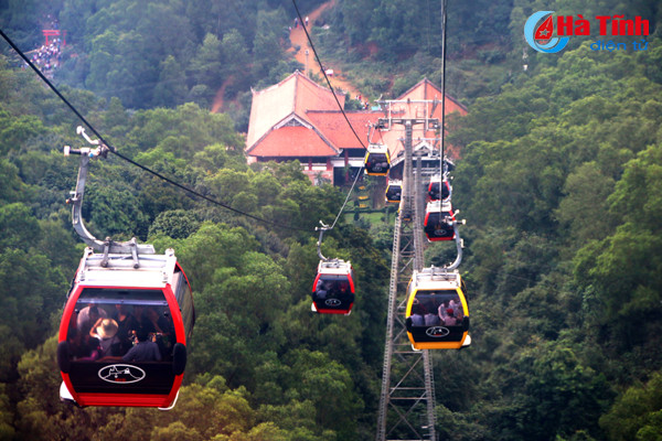 chua huong tich khai hoi vao ngay mong 6 thang gieng