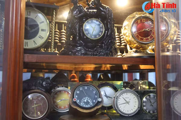 chiem nguong gia tai dong ho co doc la cua bac sy ha tinh