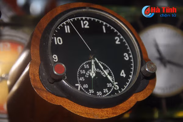 chiem nguong gia tai dong ho co doc la cua bac sy ha tinh