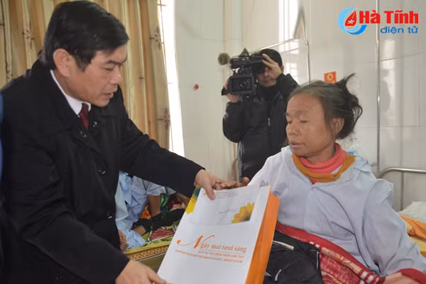 bo sung 2 benh vien tuyen huyen tai ha tinh vao danh sach ve tinh cua benh vien e