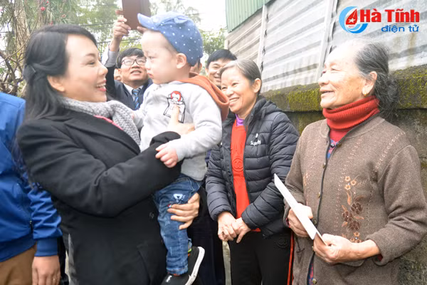 bo sung 2 benh vien tuyen huyen tai ha tinh vao danh sach ve tinh cua benh vien e