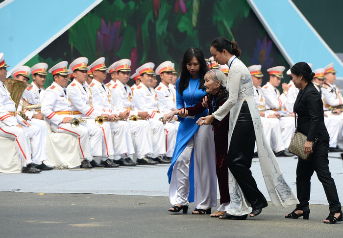 mit tinh trong the ky niem chien dich mau than 1968