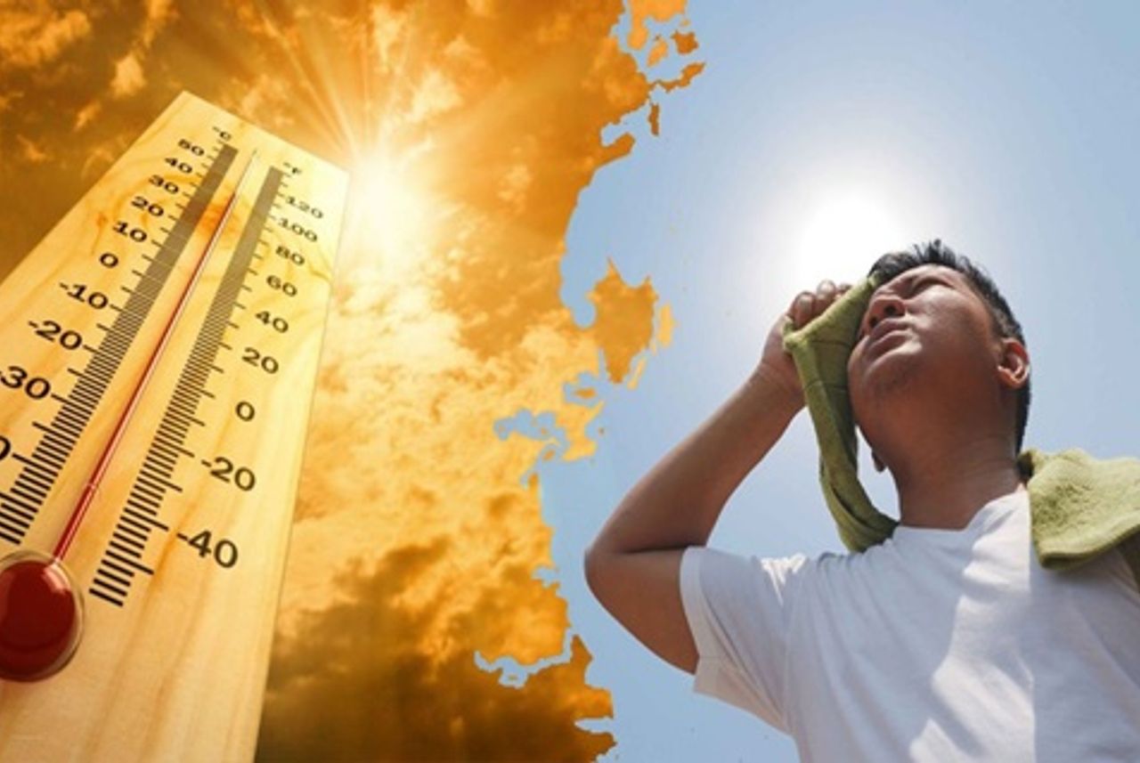 Miệt mài mưu sinh giữa trời nắng nóng ở Hà Tĩnh