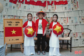 Thời trang yêu nước - xu hướng của giới trẻ Hà Tĩnh