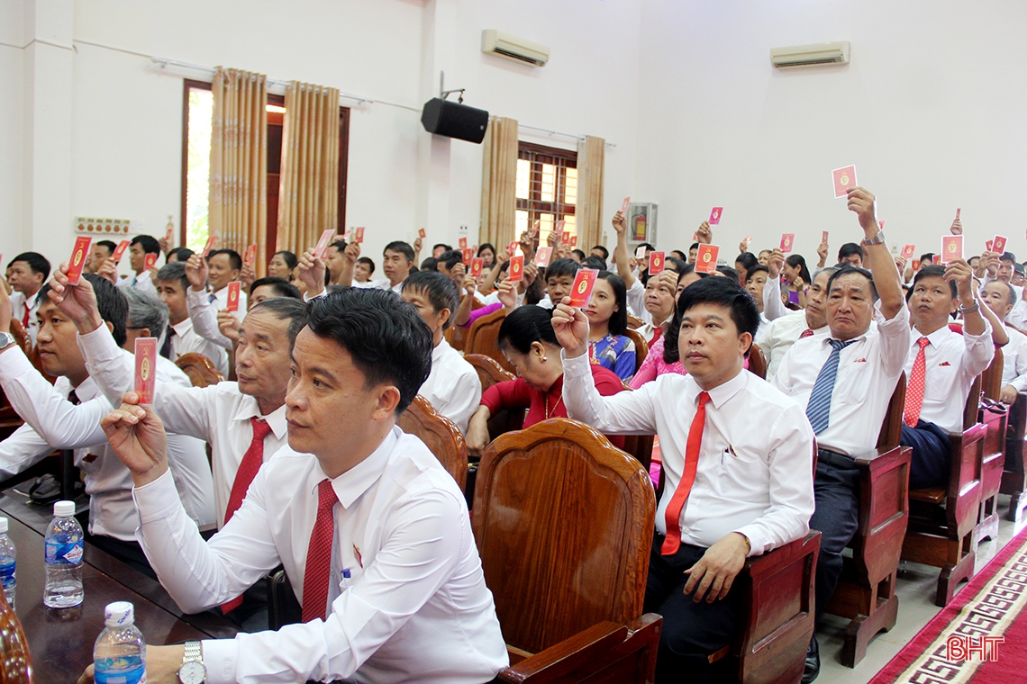 Đại hội Đảng bộ huyện Hương Sơn nêu cao quyết tâm xây dựng huyện đạt chuẩn nông thôn mới bền vững