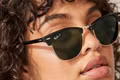 Đi xe máy dưới nắng gắt: Chọn kính râm phân cực hay kính RayBan tròng thường?