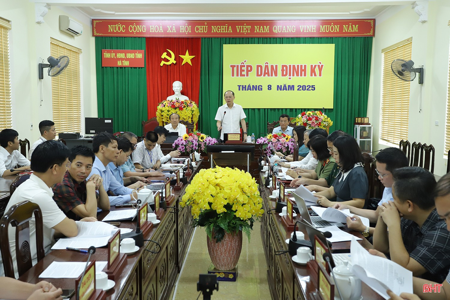 bqbht_br_tiep-cong-dan-4.jpg