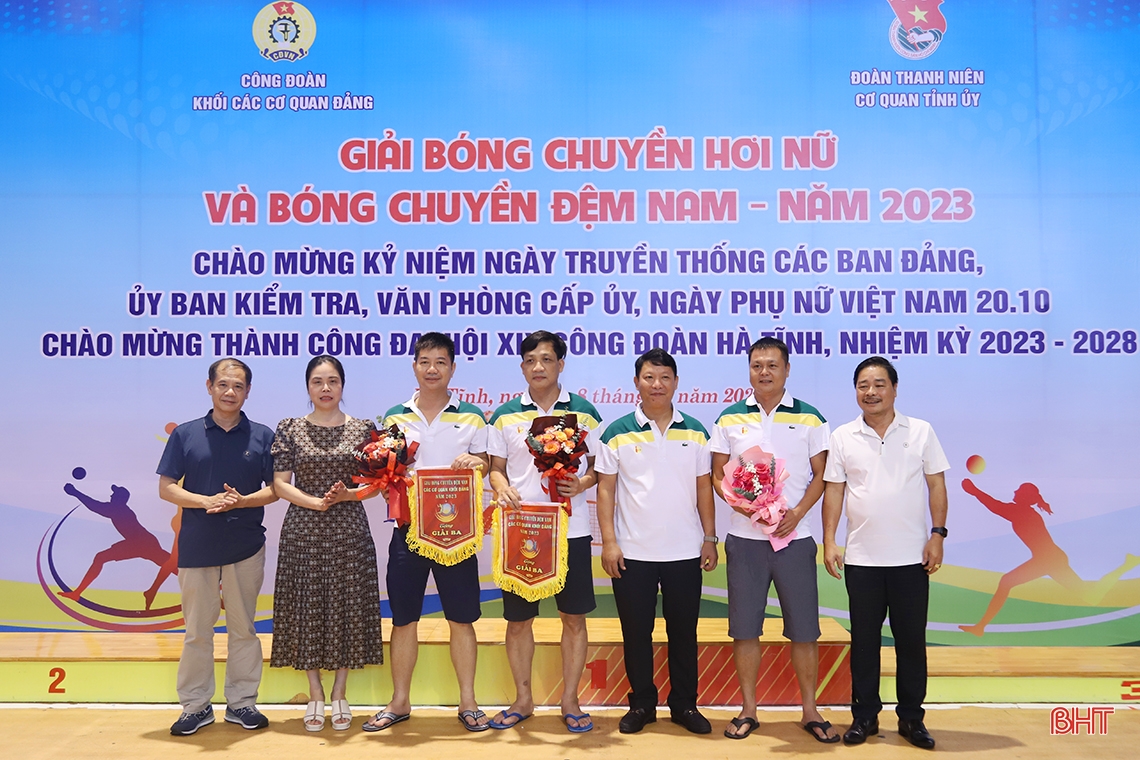 Bế mạc Giải Bóng chuyền Khối Các cơ quan Đảng