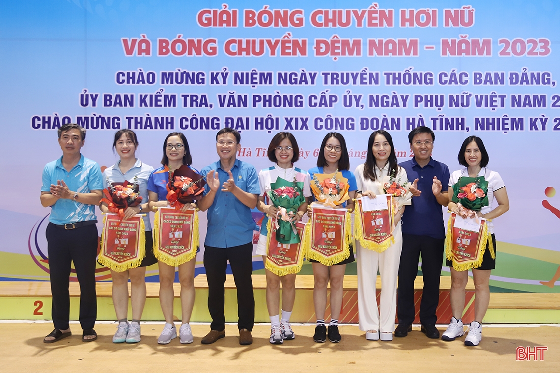 Bế mạc Giải Bóng chuyền Khối Các cơ quan Đảng