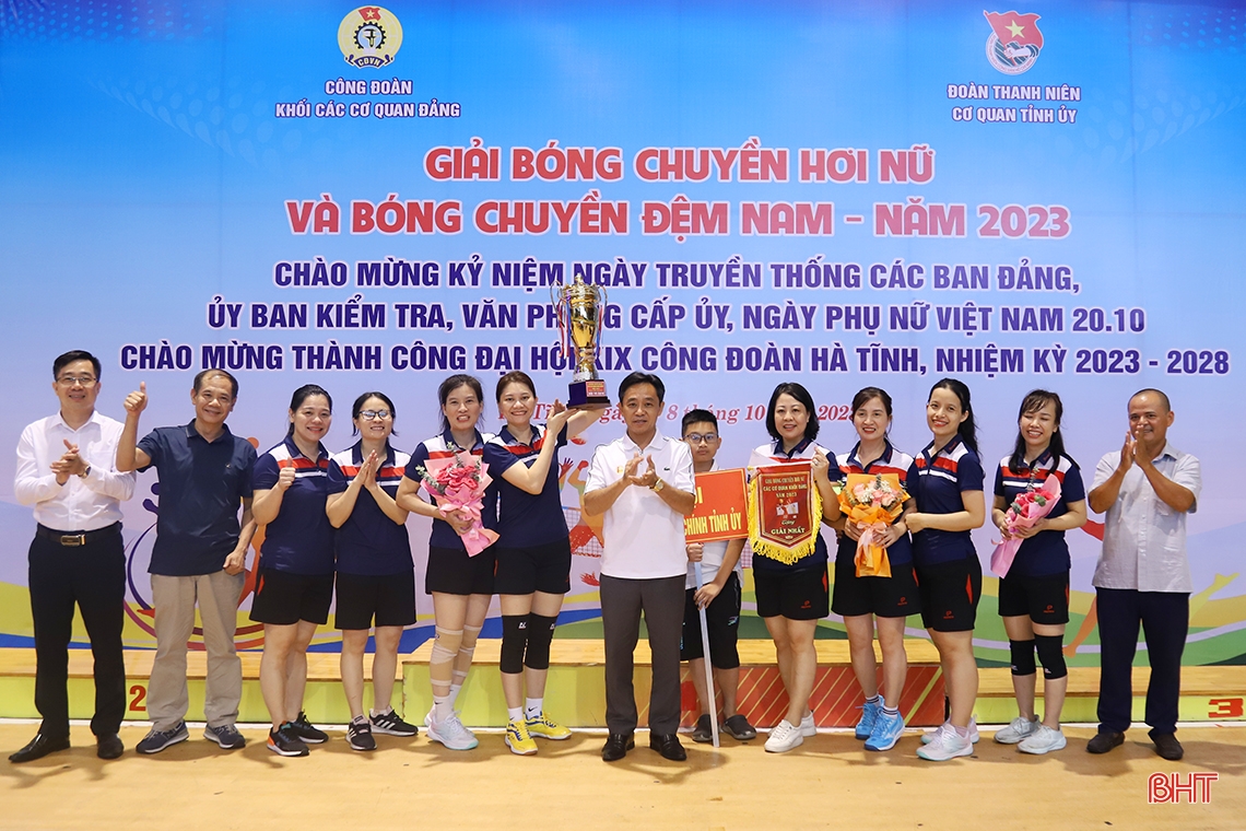 Bế mạc Giải Bóng chuyền Khối Các cơ quan Đảng