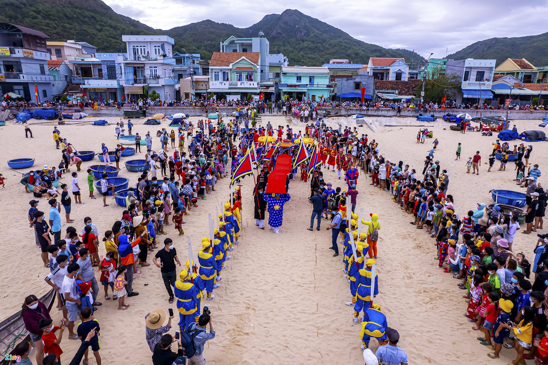 Làng chài đẹp như tranh vẽ ở phố biển Quy Nhơn