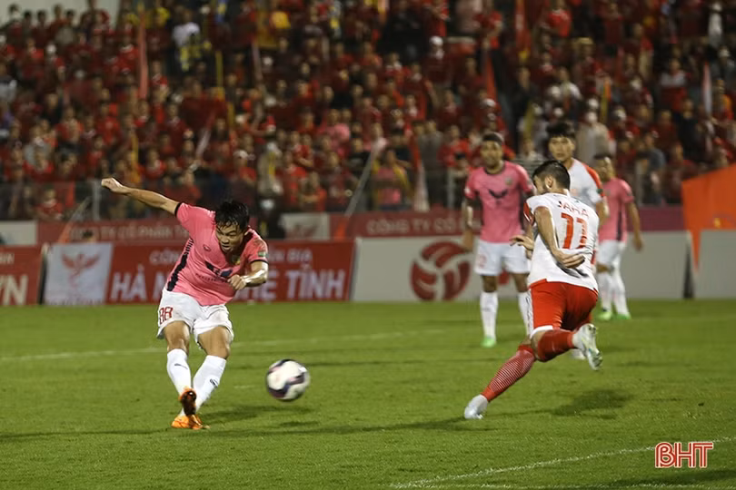 Hồng Lĩnh Hà Tĩnh chia điểm tiếc nuối trên sân nhà trước Viettel