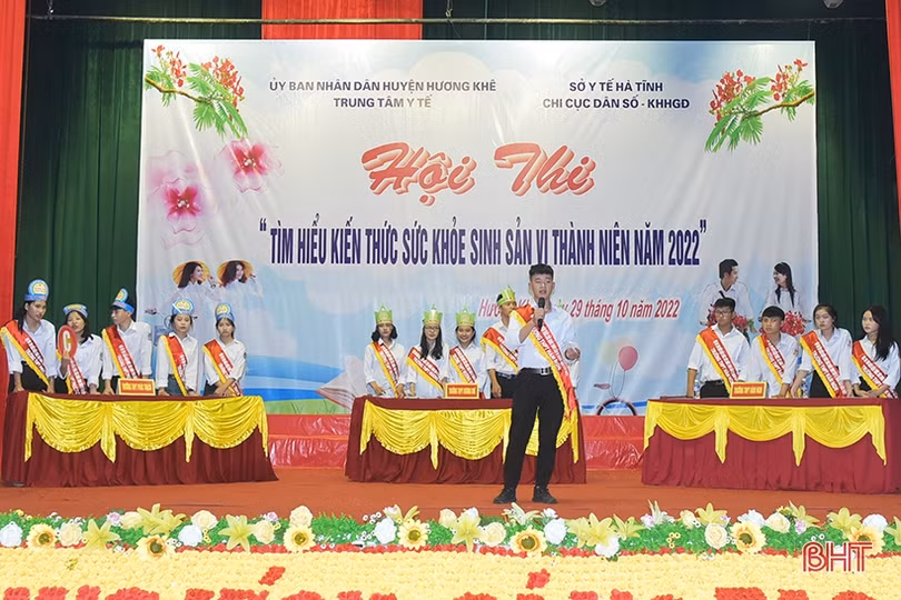 Học sinh Hương Khê thi tìm hiểu sức khỏe sinh sản vị thành niên, thanh niên 