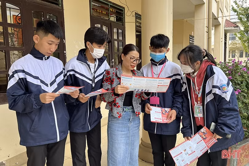 BHXH Thạch Hà dồn sức để sớm cán đích các mục tiêu của năm