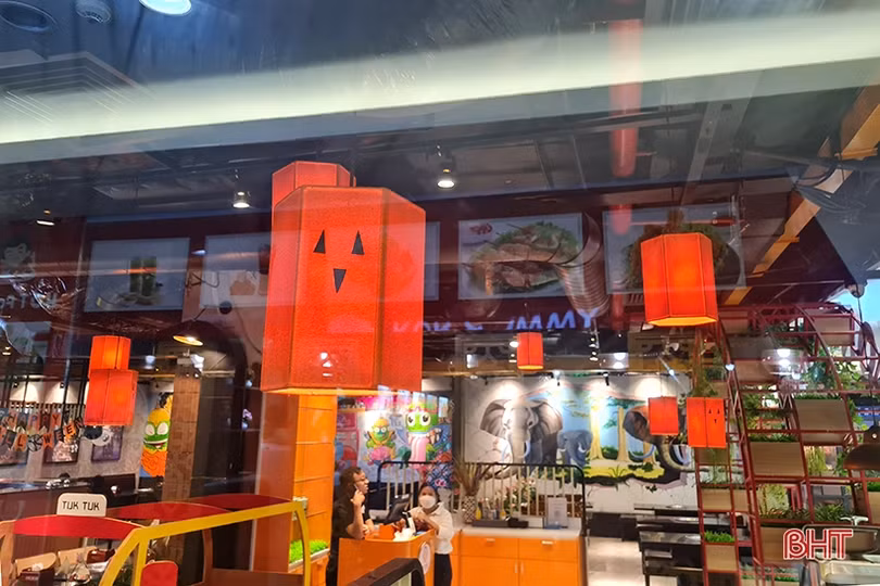 Sắc màu không khí đón Halloween ở TP Hà Tĩnh