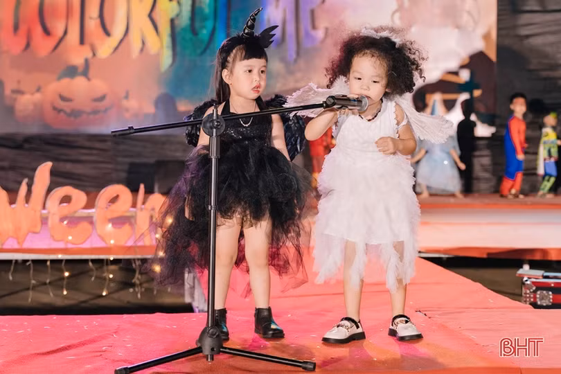 Sôi động đêm hội “Colorful me” của Trường Mầm non Trung Kiên