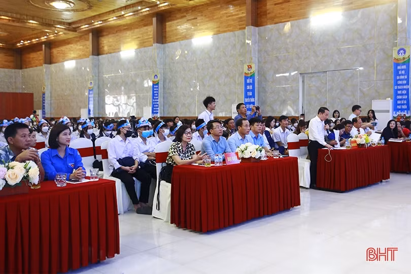 Học sinh Can Lộc thi tìm hiểu sức khỏe sinh sản vị thành niên, thanh niên