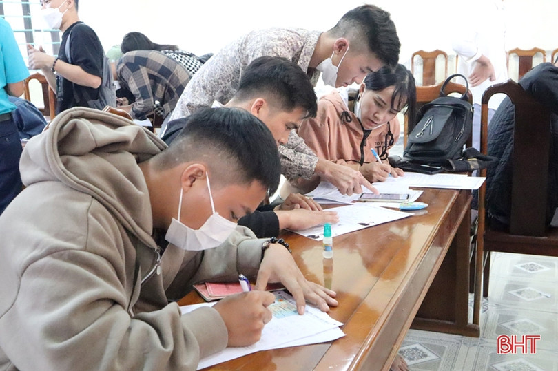 837 lao động Hà Tĩnh đăng ký thi tiếng Hàn theo chương trình EPS năm 2022