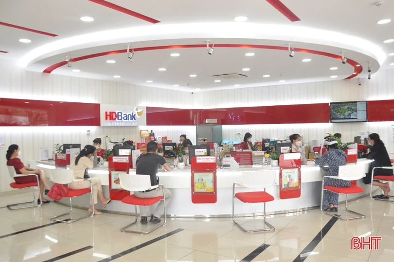 Ngân hàng nào đang có lãi suất tiền gửi cao nhất ở Hà Tĩnh?