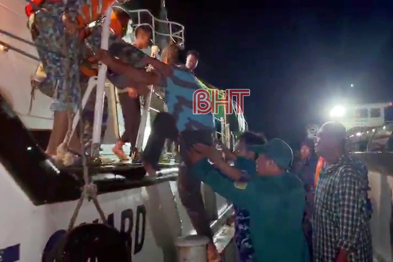 Tiếp tục phối hợp tìm kiếm 2 thuyền viên Hà Tĩnh trong vụ chìm tàu ở Hàn Quốc