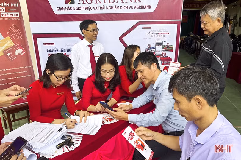 Địa phương đầu tiên của Đức Thọ ra mắt các tổ chuyển đổi số cộng đồng