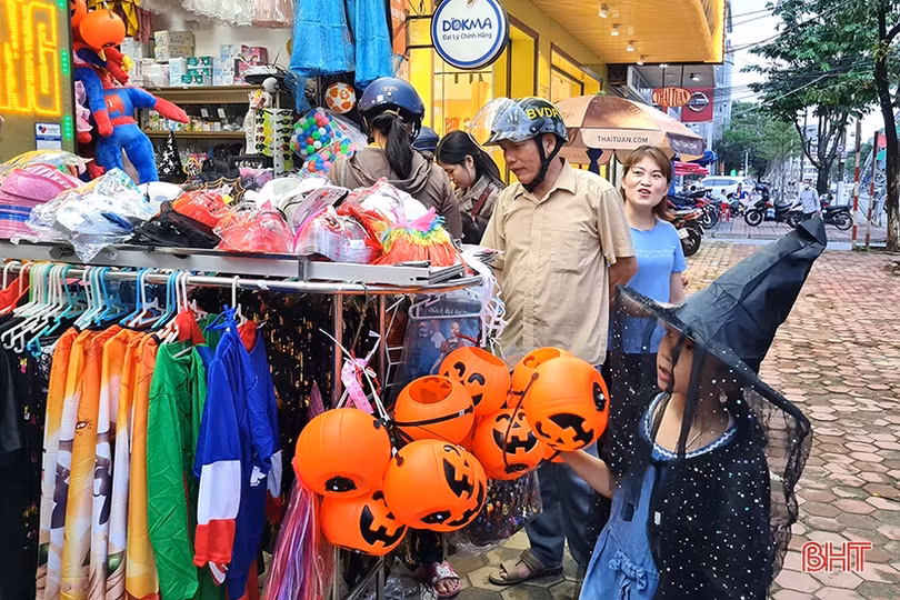 Sắc màu không khí đón Halloween ở TP Hà Tĩnh