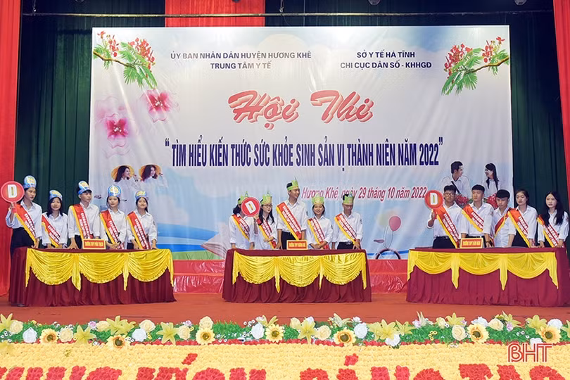 Học sinh Hương Khê thi tìm hiểu sức khỏe sinh sản vị thành niên, thanh niên 