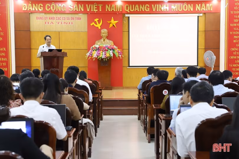 Đảng ủy Khối CCQ&DN Hà Tĩnh hướng dẫn ứng dụng phần mềm quản lý công tác Đảng