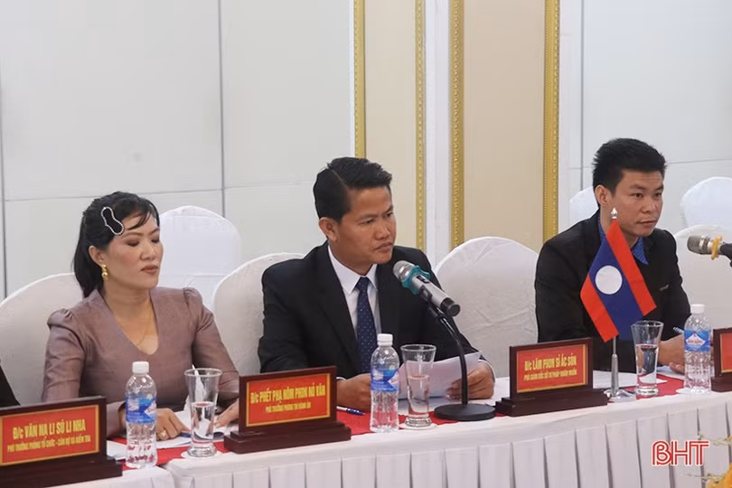 Sở Tư pháp Hà Tĩnh - Khăm Muồn hội đàm về công tác tư pháp