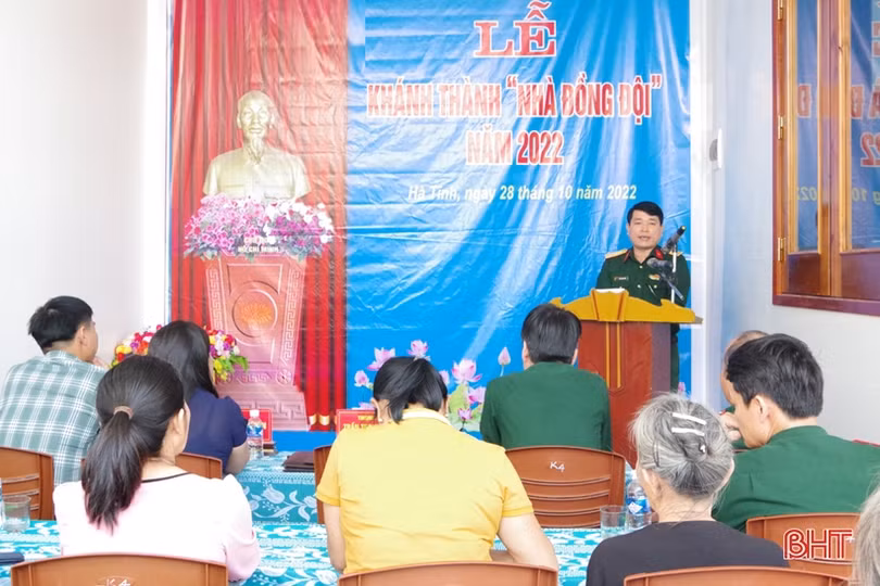 Bàn giao “Nhà đồng đội” cho quân nhân hoàn cảnh khó khăn ở Can Lộc