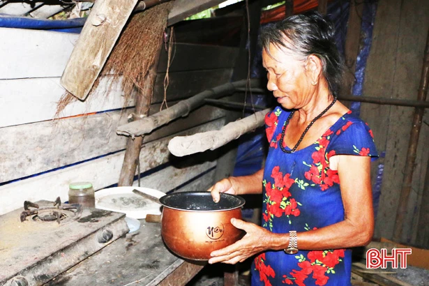 Bán hết gia sản để chạy thận, cả gia đình rơi vào cảnh khốn khó