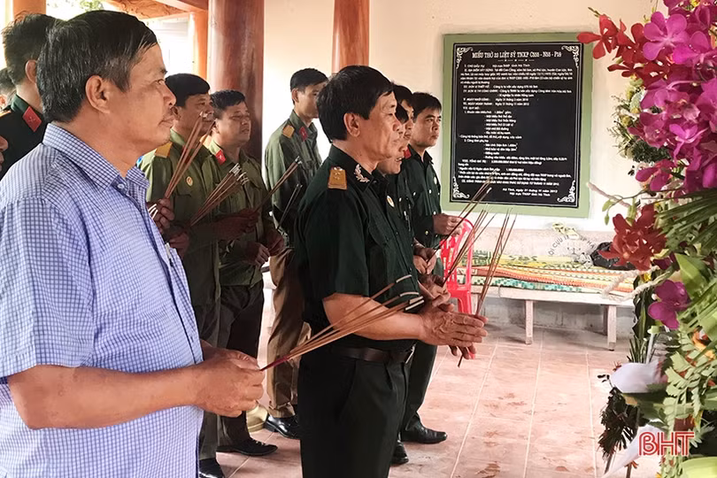 Thực hư chuyện chủ tịch UBND xã dùng bằng giả ở Hà Tĩnh?