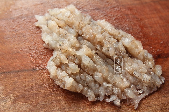 Bánh đậu phụ chiên tôm mới lạ bé nào cũng thích cũng mê