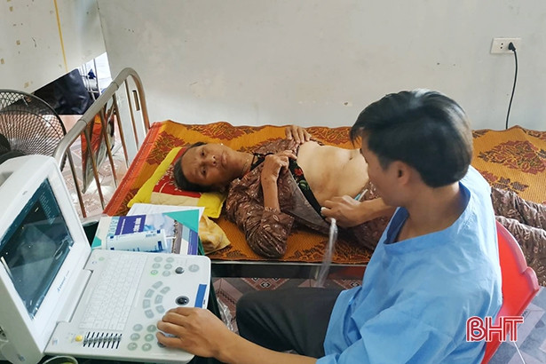 Gần 300 người dân Kỳ Long được khám, cấp phát thuốc miễn phí