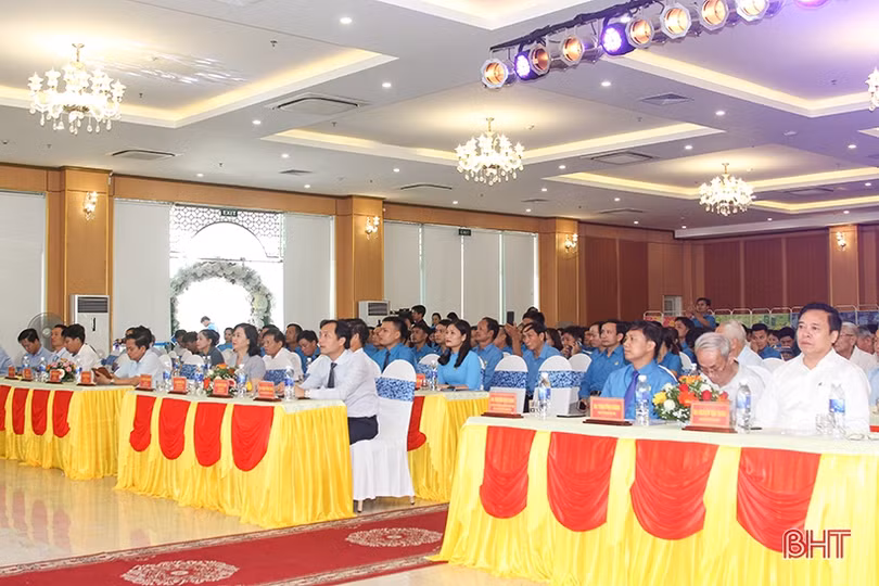 Hà Tĩnh vinh danh 40 cán bộ công đoàn cơ sở tiêu biểu