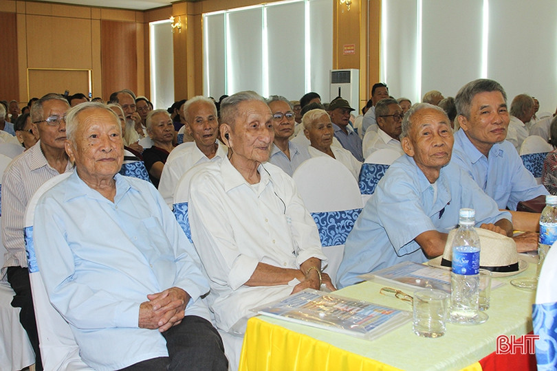 Hà Tĩnh vinh danh 40 cán bộ công đoàn cơ sở tiêu biểu