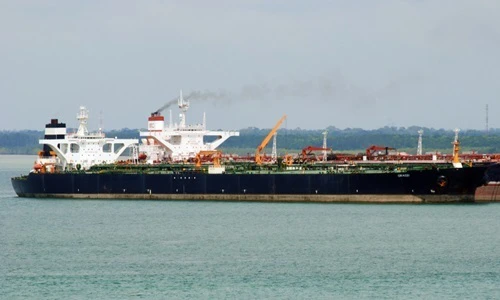 Thế giới ngày qua: Tunisia cấm che mặt, mặc đồ “Ninja” nơi công cộng