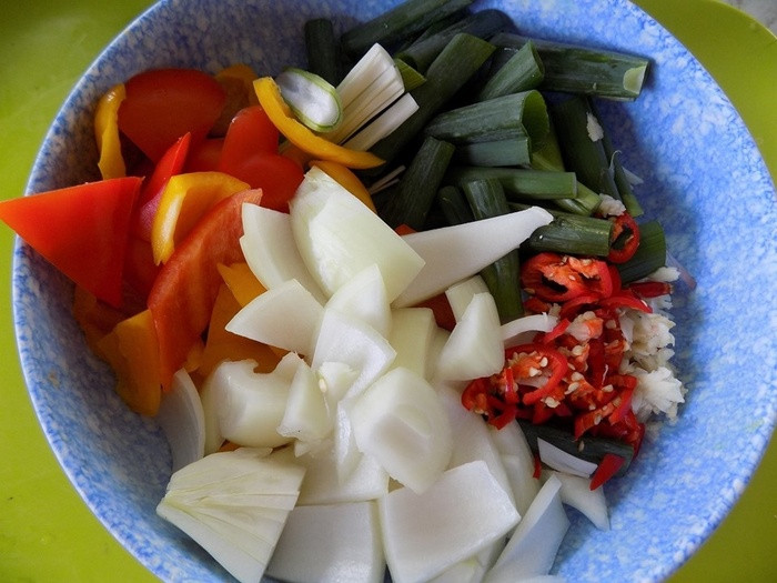 Trổ tài làm cơm bò lúc lắc ngon như ngoài hàng