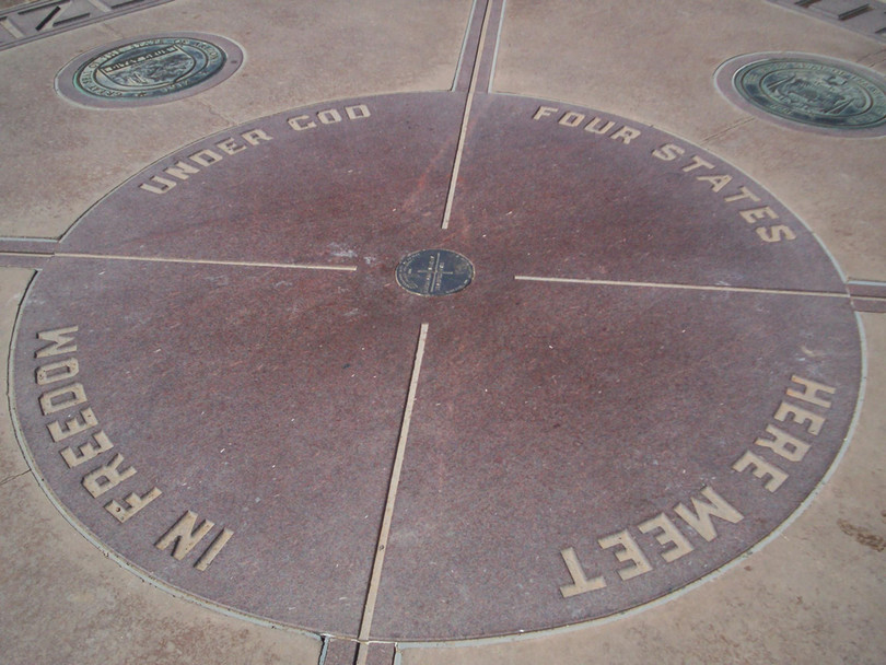 7 bí ẩn không lời giải tồn tại giữa lòng những sa mạc rộng lớn