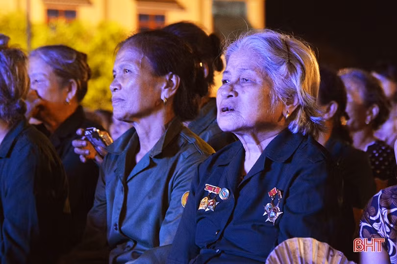 Lắng đọng cảm xúc hội diễn văn nghệ cựu TNXP Hà Tĩnh