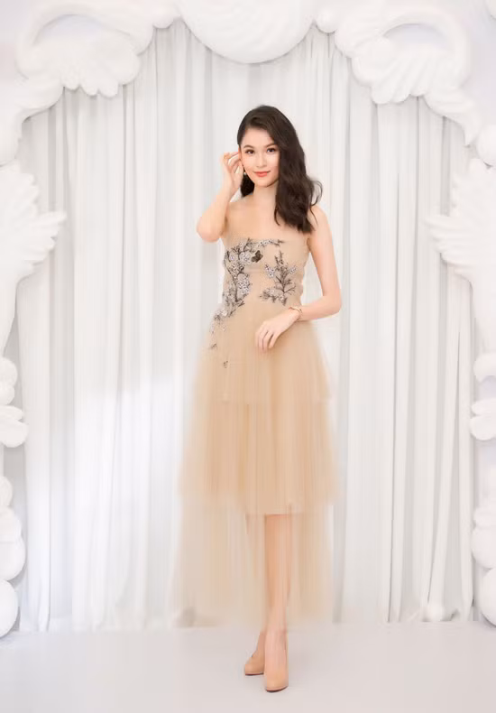 6 mỹ nhân Việt khéo chọn trang phục nhất tuần qua