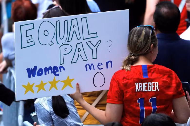 Tuyển nữ Mỹ diễu hành mừng chức vô địch World Cup 2019