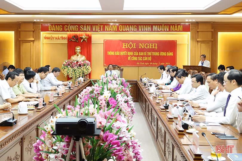Thông báo quyết định của Ban Bí thư chỉ định ông Trần Tiến Hưng làm Phó Bí thư Tỉnh ủy Hà Tĩnh