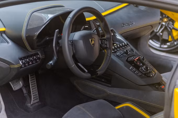 Lamborghini Aventador S - siêu xe 40 tỷ duy nhất tại Việt Nam